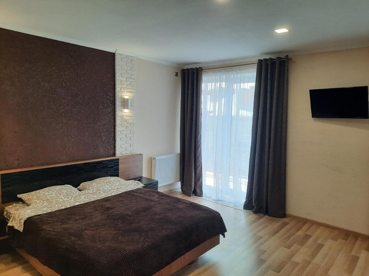 Podobovo-Ivano-Frankivsk.Com מראה חיצוני תמונה